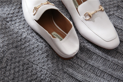 金屬扣平底女鞋踩跟懶人鞋套腳淺口單鞋英倫樂福鞋工作小皮鞋新款 艾尚戀族圓頭單鞋DX4888【價格 圖片 品牌 報價】-蘇寧易購聯創(chuàng)服飾鞋帽專營店