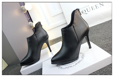 真皮女靴2017秋新款細(xì)跟尖頭短靴黑色百搭短靴裸靴子韓版高跟深口單鞋女鞋性感黑色246-6 東材馬丁靴型號(hào)【價(jià)格 圖片 品牌 報(bào)價(jià)】-蘇寧易購力盾服飾鞋帽專營店